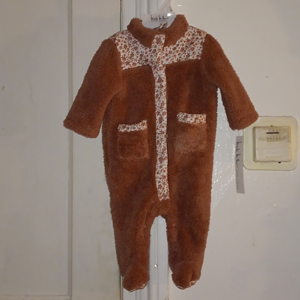 NWT Nicole Hiller baby suit